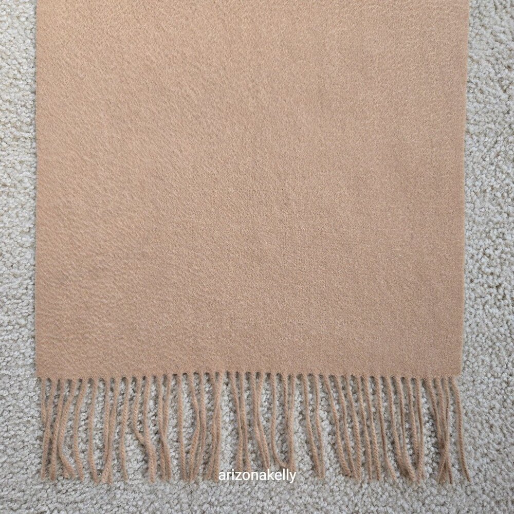 NWOT Tan Cashmere Scarf With Fringe - Picture 6 of 16